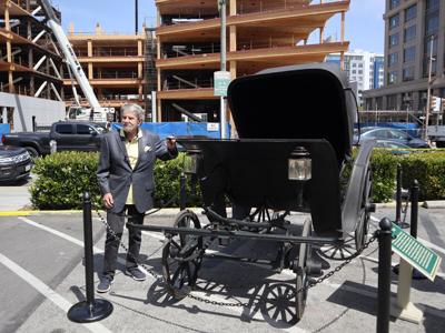 Taube Family Carriage House