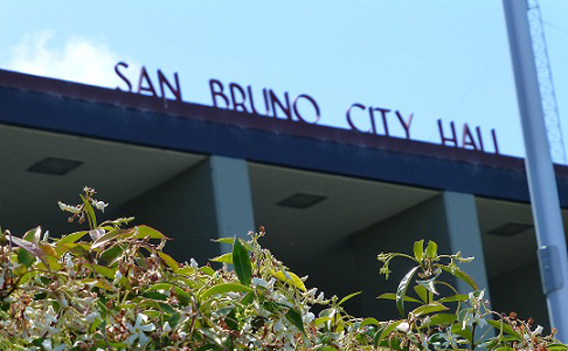 San Bruno makes progress on illegal dumping | Local News | smdailyjournal.com