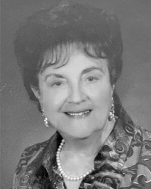 Elenora Luise Leroux Photo