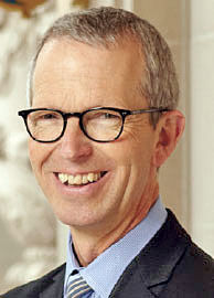 SFO director John Martin announces pending retirement