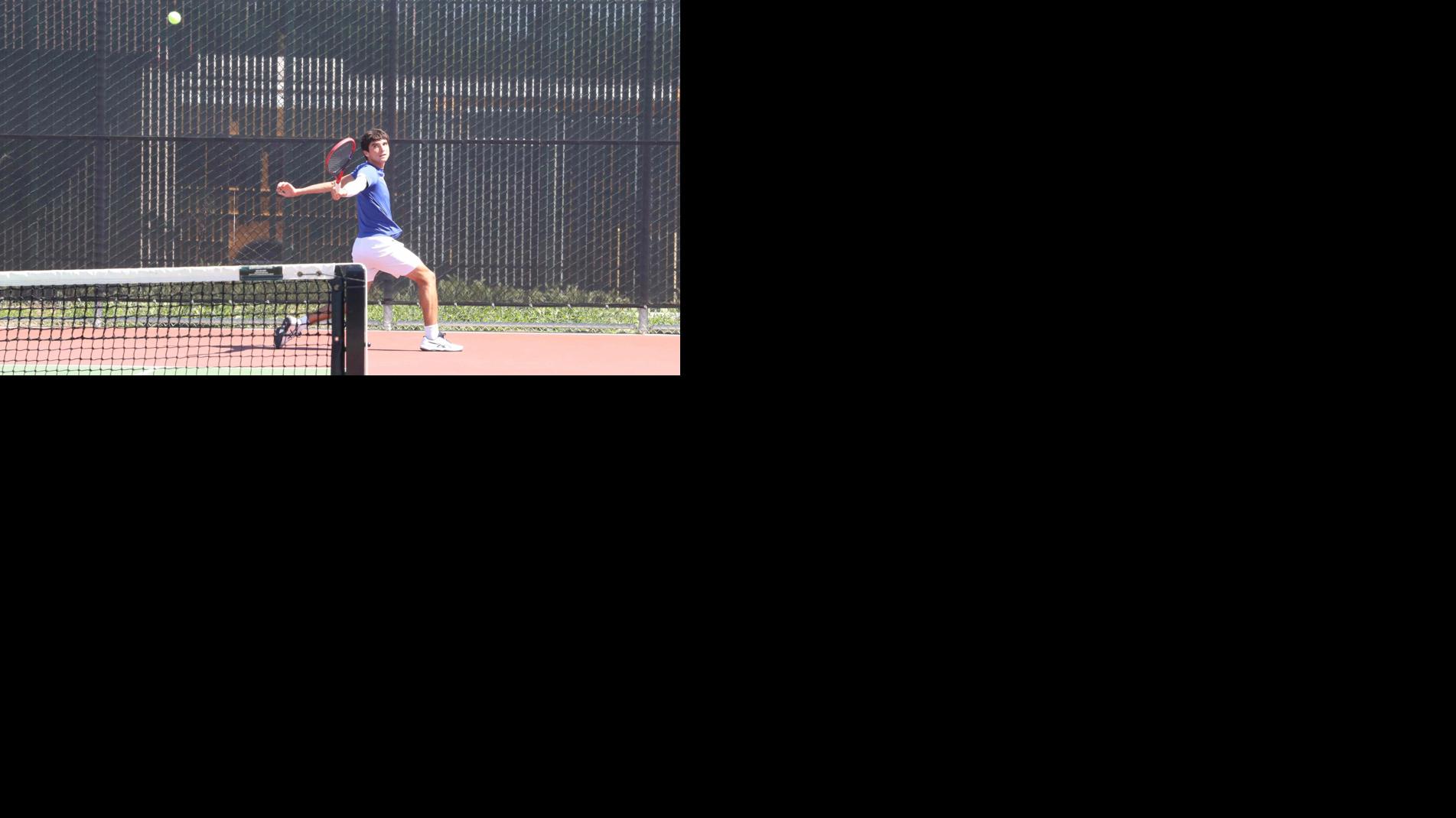 Carlmont sophomore Lucas Rowe wins program’s first-ever Central Coast Section boys’ tennis title