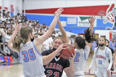 Aragon hoops 2