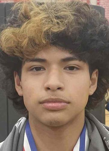 Cap wrestling Jesse Chavez