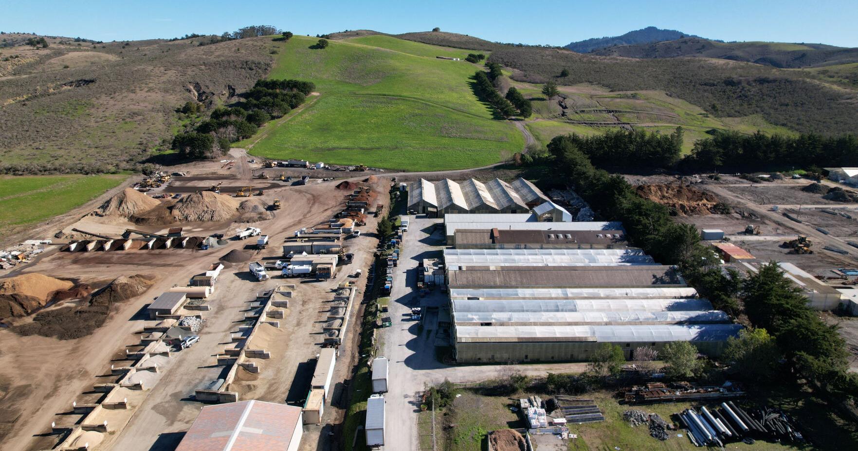 Workers get back wages after fatal shooting in Half Moon Bay - Vimarsana News