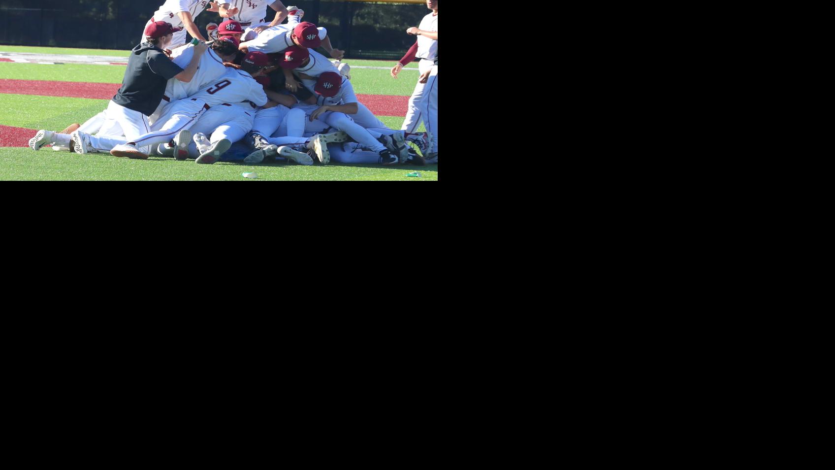 Starting pitcher Kyle Sweeney sends Sacred Heart Prep baseball team to the Peninsula Athletic League Ocean Division title