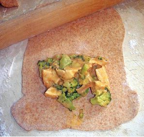 DiSpirito tackles frozen pizza pockets