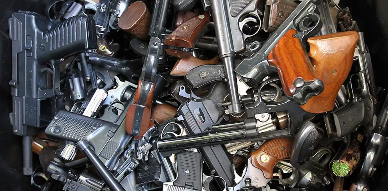 Group's report highlights how guns in the US get from legitimate stores ...