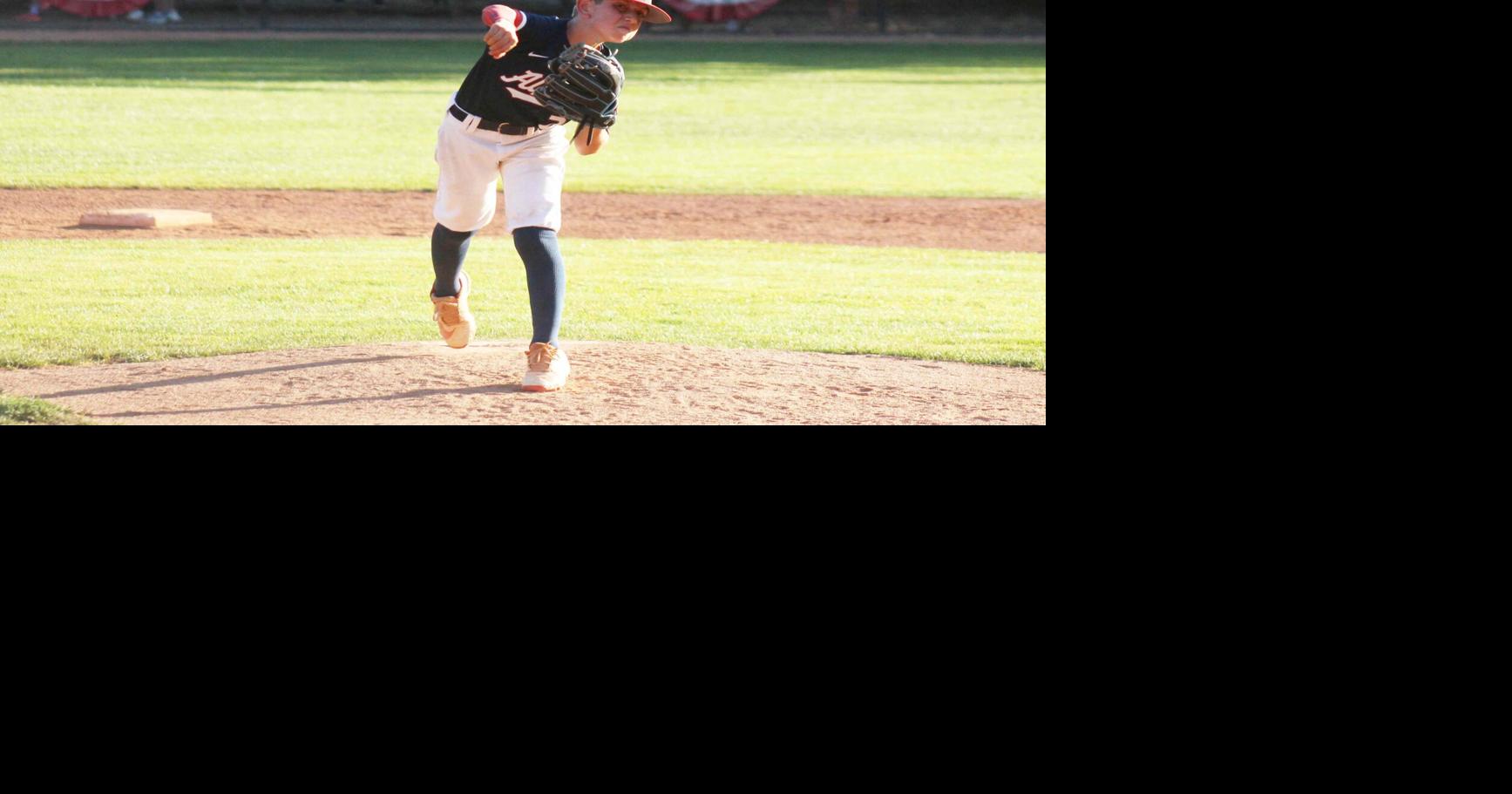 Alpine baseball Easton Morrison