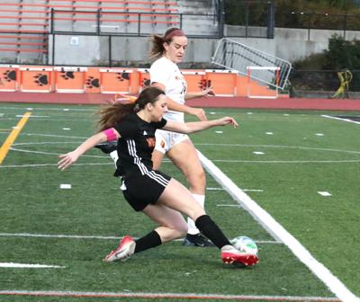 Woodside soccer: Kaylie McKee