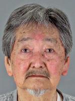 Man accused of shooting at doctor dies