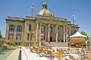Museum gotta see 'um