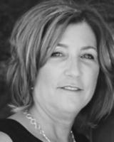 Margie Beth De Wolfe