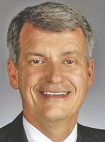 Despite woes, Wells Fargo gives CEO Sloan $4.6M raise