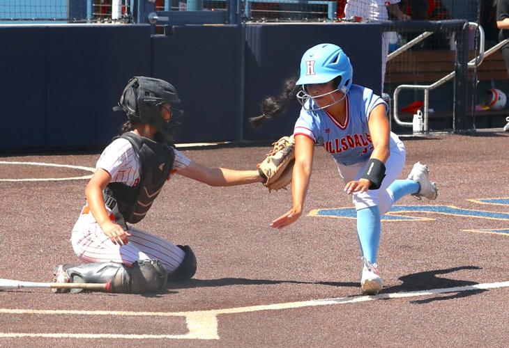 San Mateo softball: Destina Zhou