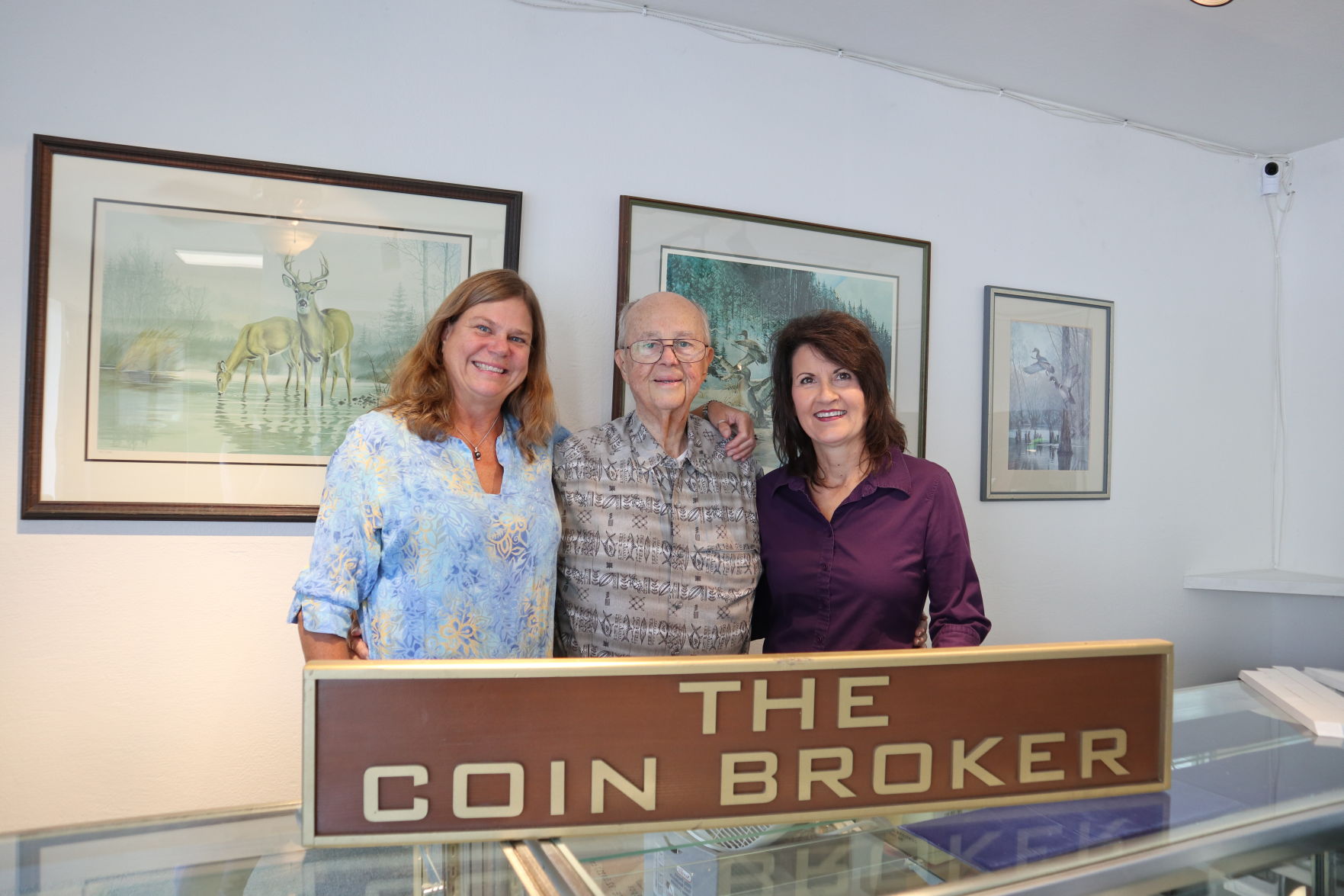 Coin Broker gets new start in San Carlos Local News