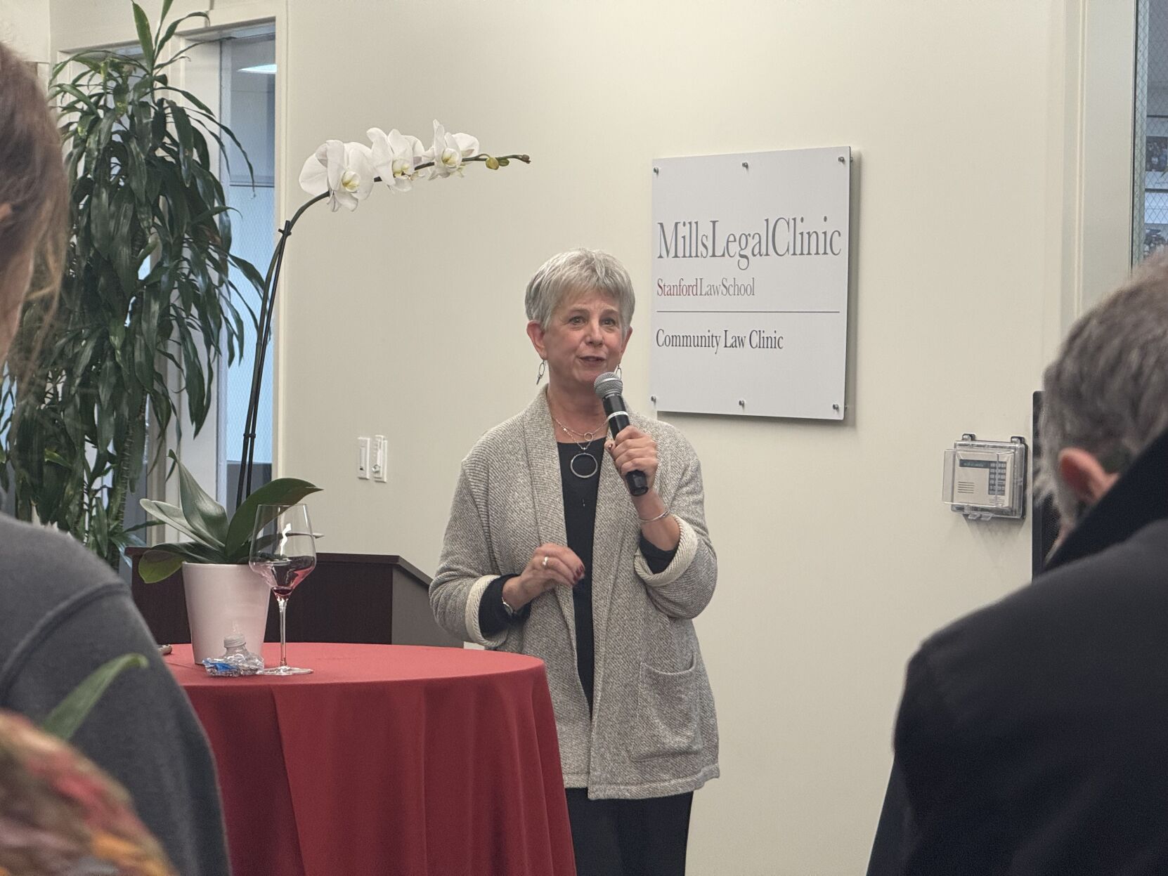 Legal aid clinic moves to Redwood City | Local News | smdailyjournal.com