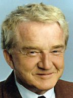 Longtime KTVU reporter Bob MacKenzie dies