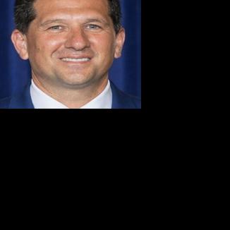 Supe says fence blocks access to Thornton Beach