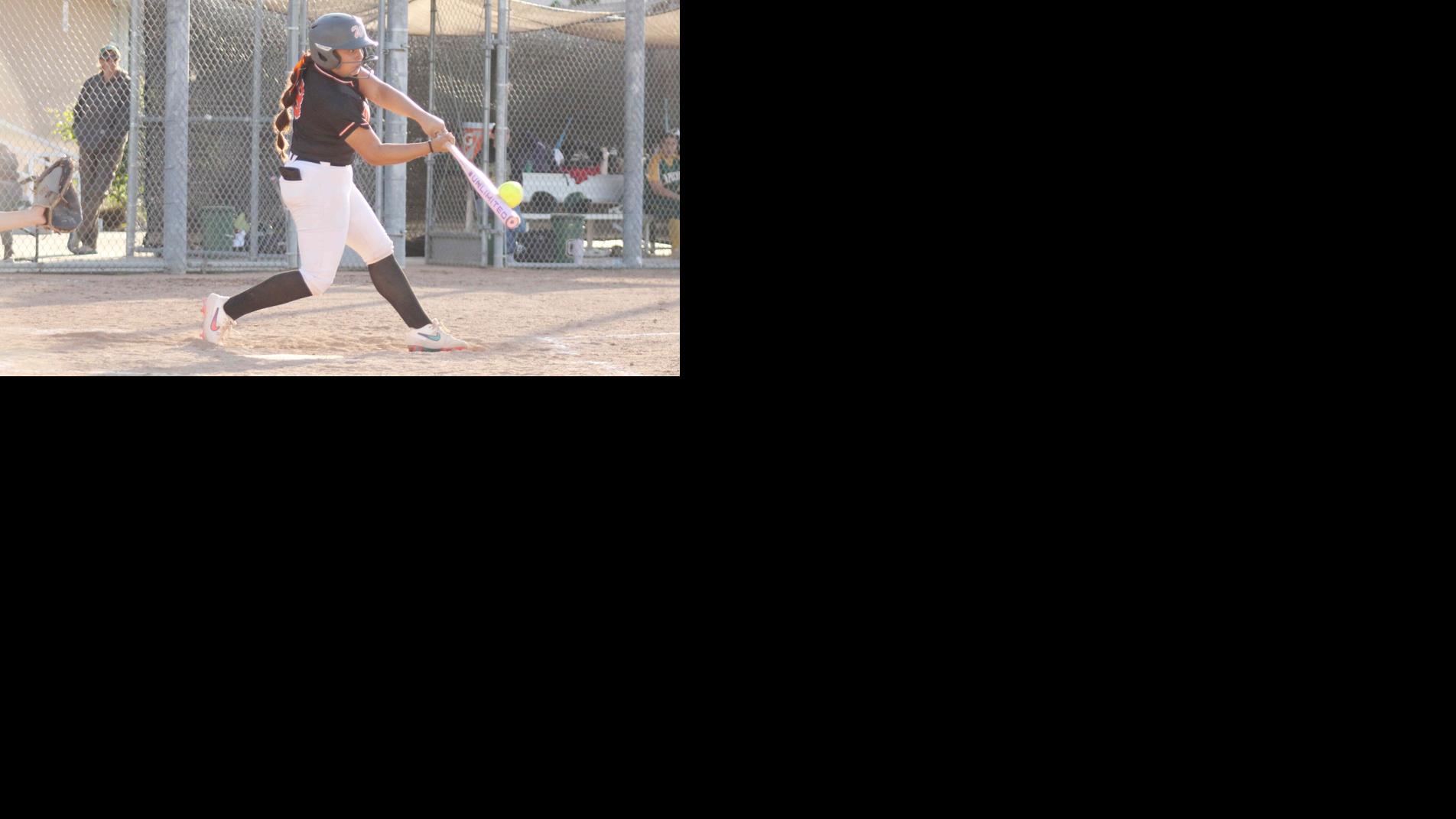Woodside softball’s Nina Aranda hits walk-off home run to beat Capuchino