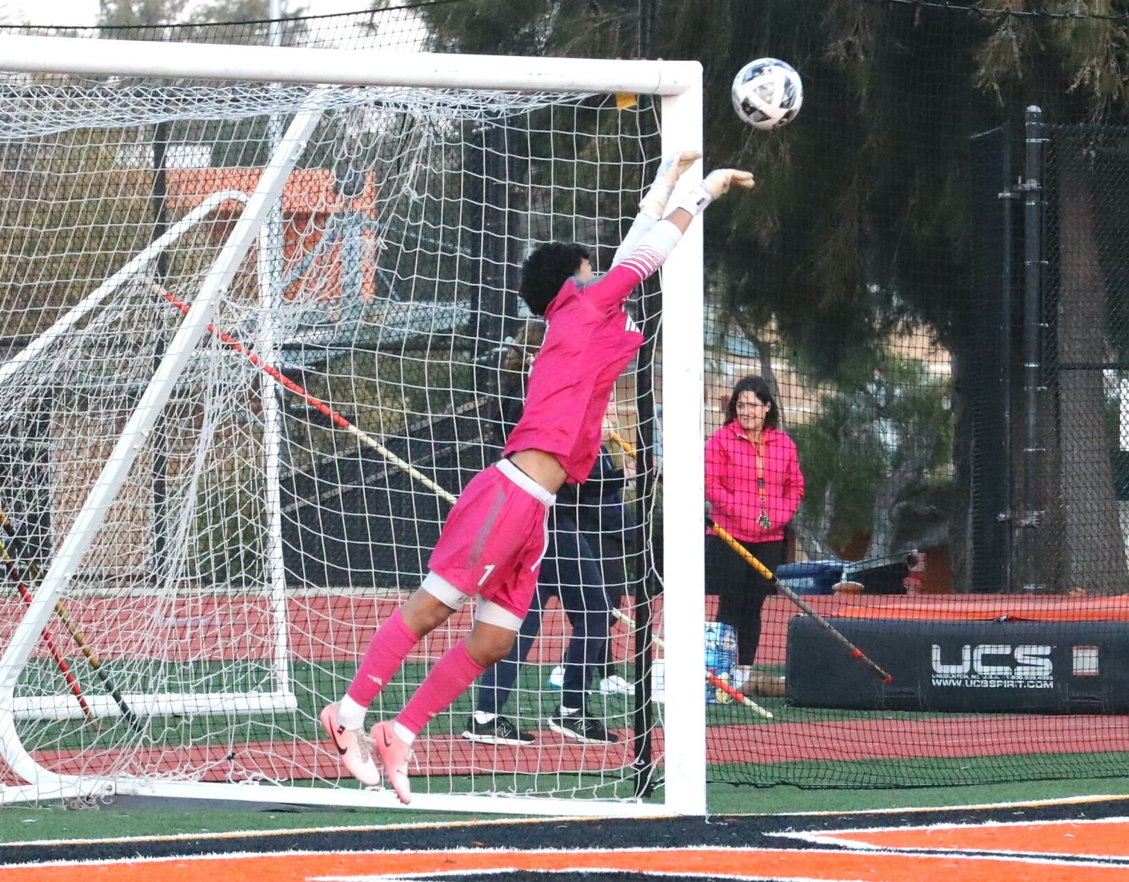 Hillsdale soccer: Emi Lopez