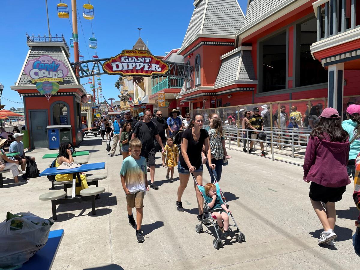 The Santa Cruz Beach Boardwalk | | smdailyjournal.com