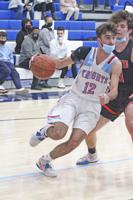 Hillsdale's boys' basketball team knockoff San Mateo