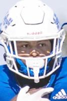 CSM Bulldogs rally past Fresno, improve to 5-0