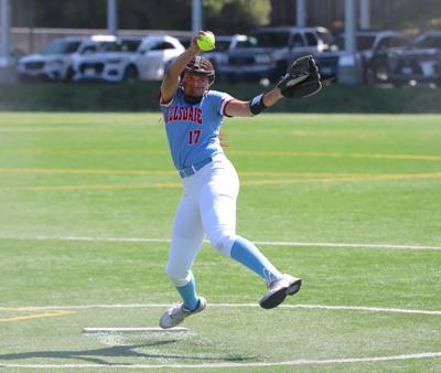 Hillsdale softball: Lola Jones
