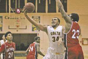 Cañada's Rodrigo Puliceno transfers to D-II powerhouse Western Oregon