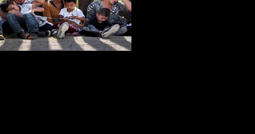 Migrants in cities across the US may need medical care. It's not that easy to find - Vimarsana News