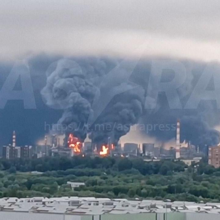 Ukraine's drone attacks on oil refineries plunge Russia into a fuel crisis