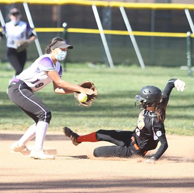 Half Moon Bay softball