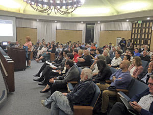 Burlingame rent control moves to November ballot: Council unanimously approves measure