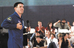 Astronaut visits hometown students