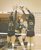 Cañada volleyball keeps playoff hopes alive in sweep