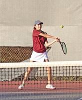 Menlo-Atherton girls' tennis holds off Carlmont