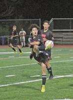 Aragon boys' soccer team looks strong in final non-league tune-up