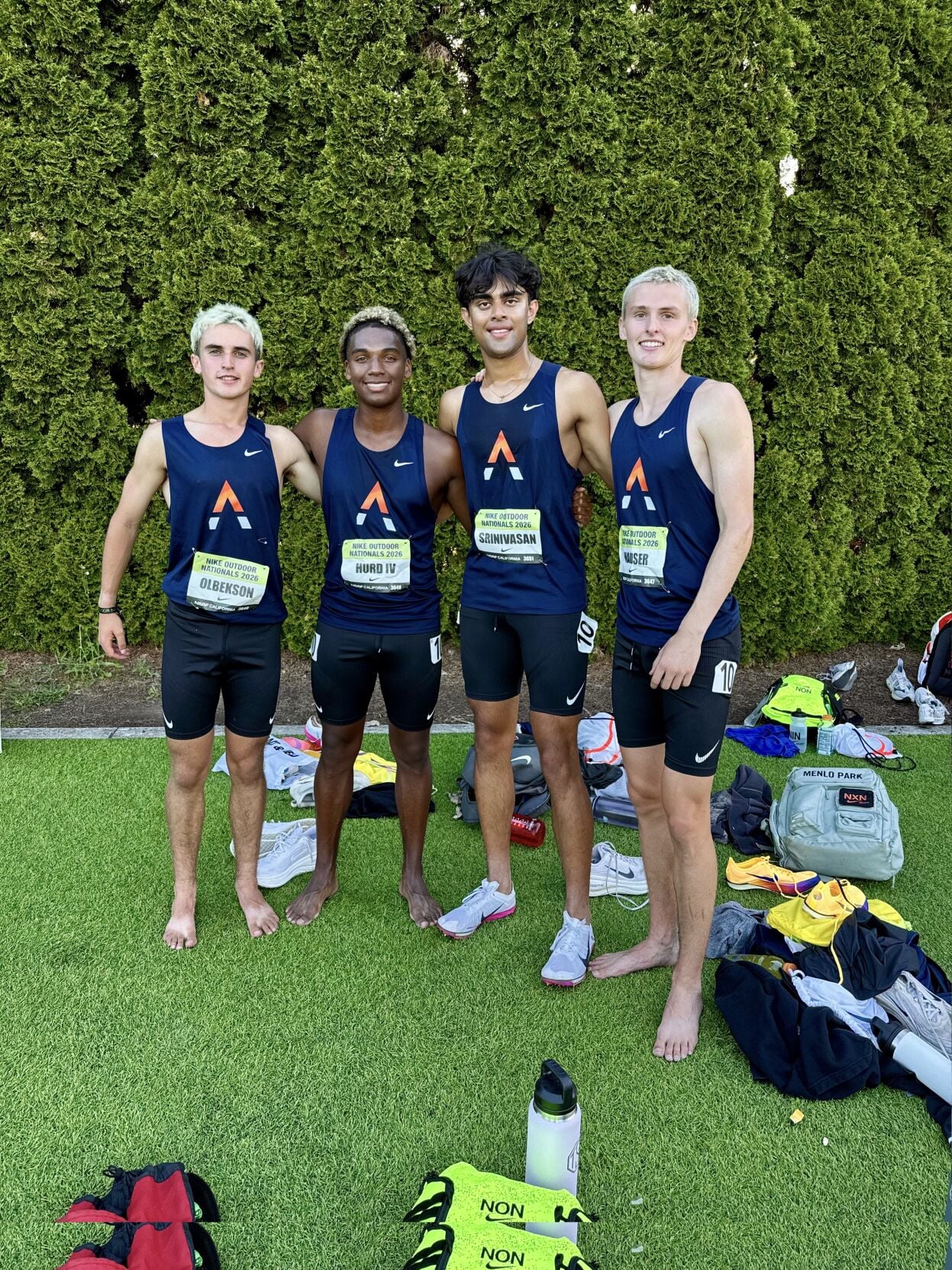 Menlo relay team