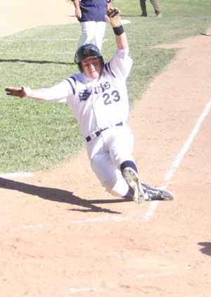 Carlmont baseball back on championship track