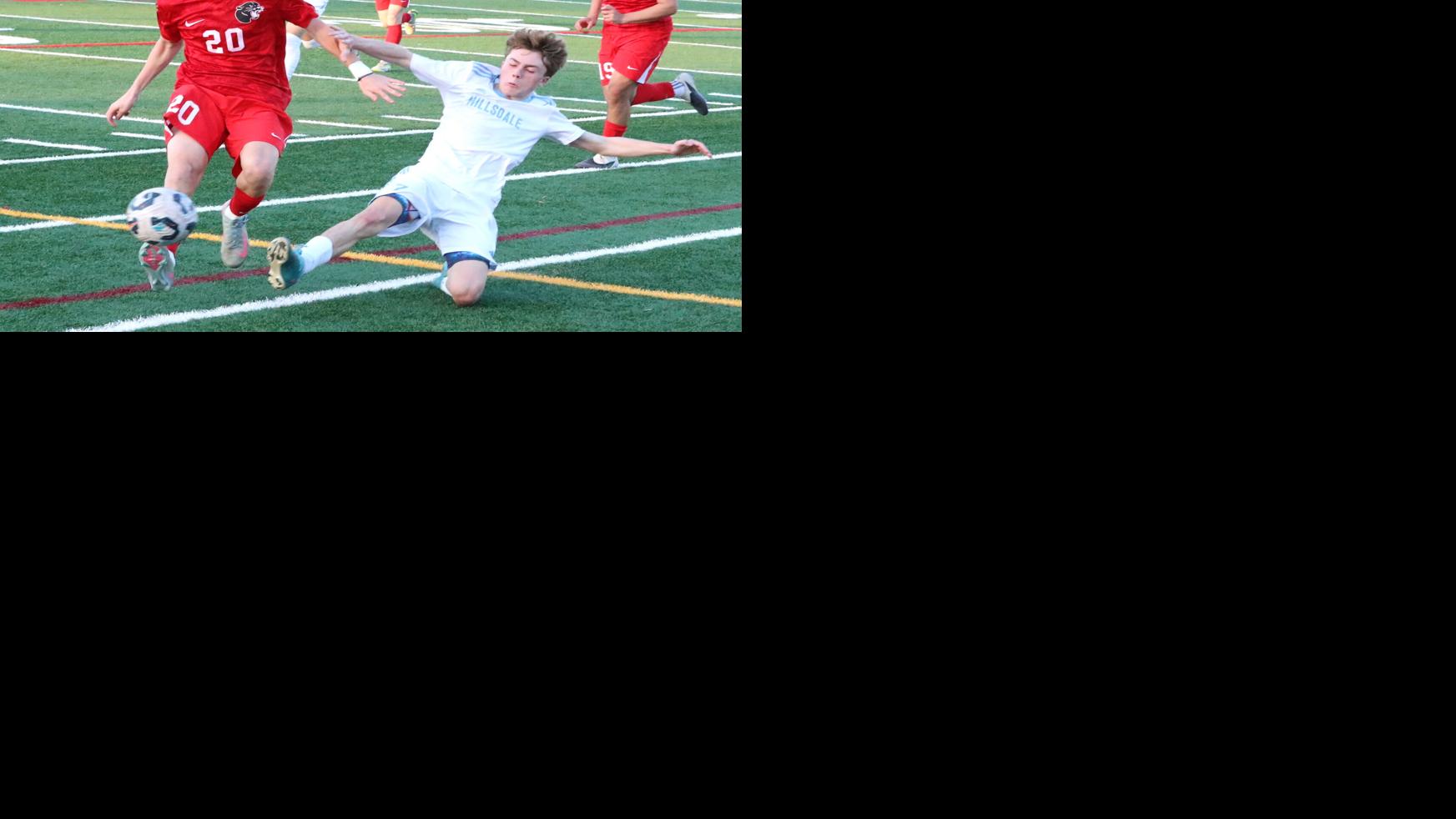 Burlingame can’t slow Hillsdale’s roll