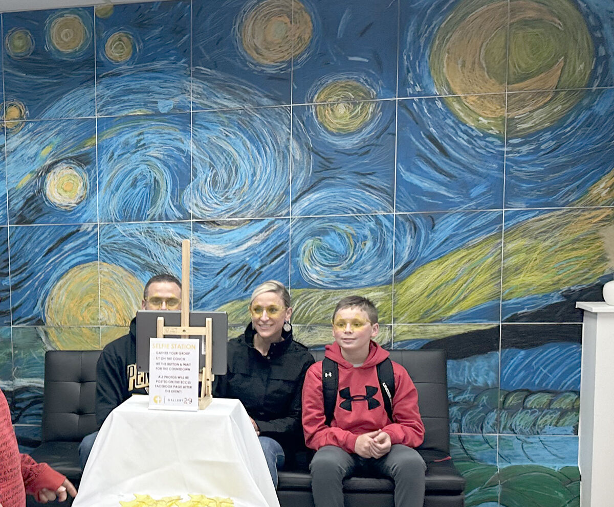 Elementary Art Show highlights students’ work | News | smdailypress.com