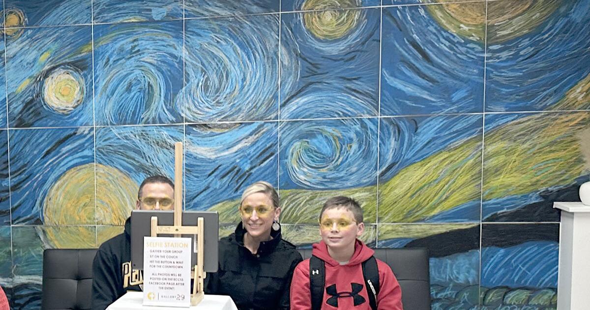 Elementary Art Show highlights students’ work | News | smdailypress.com