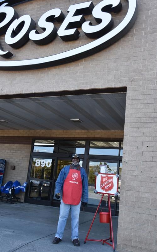Salvation Army to place kettles at area stores