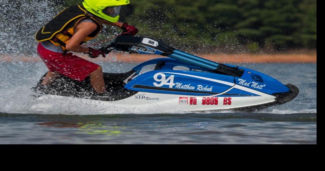 What Is Jet Skiing Sport and Why People Go Mad for It