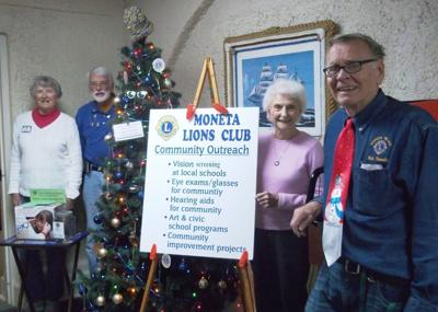 Moneta Lions bring Christmas cheer to English Meadows facility