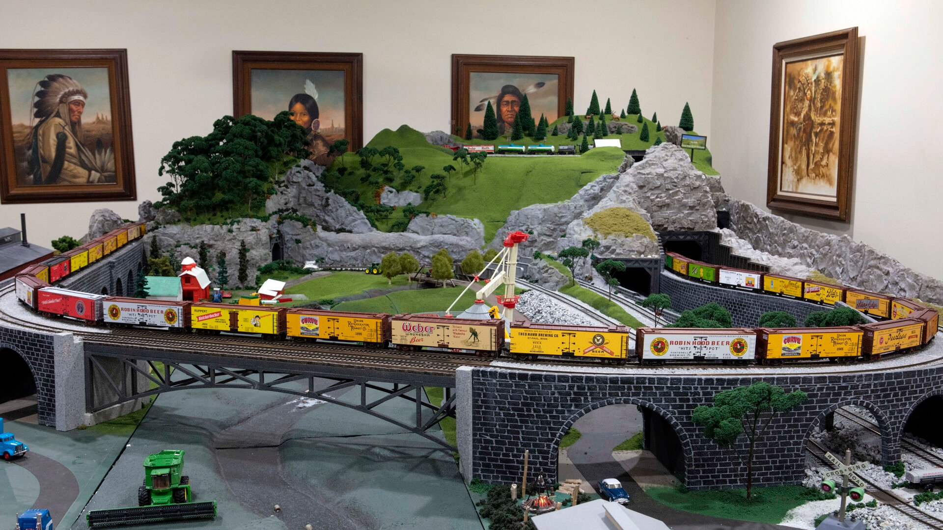 S store scale trains