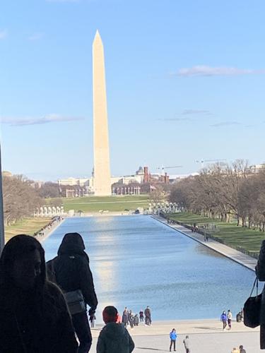 Phil And Patty Enjoyed Their Visit To Washington Dc Enjoying The Beautiful But Chilly View From The Lincoln Memorial To The Washington Monument Southdadenewsleader Com