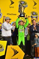 Racing: Nov 22 NASCAR