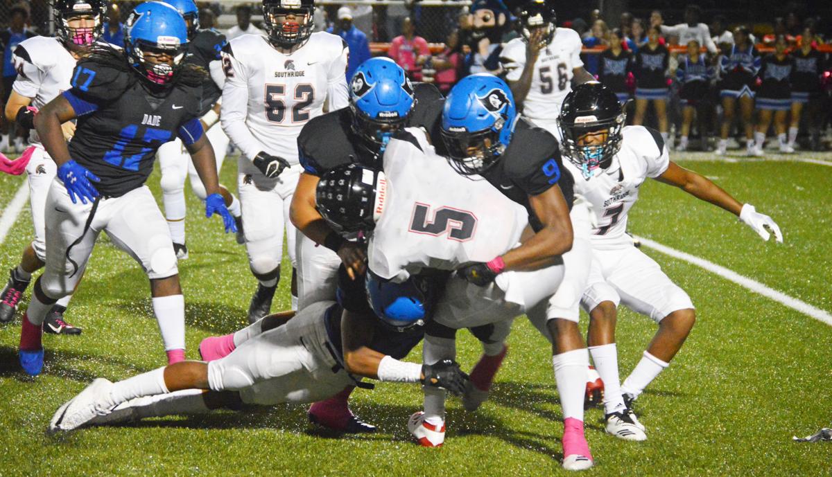 No 1 South Dade Gets Past Southridge 23 10 Sports