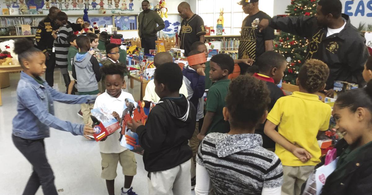 Miami Alphas South Miami Alphas Partner with Miami-Dade NPHC to Spread Holiday Cheer ...